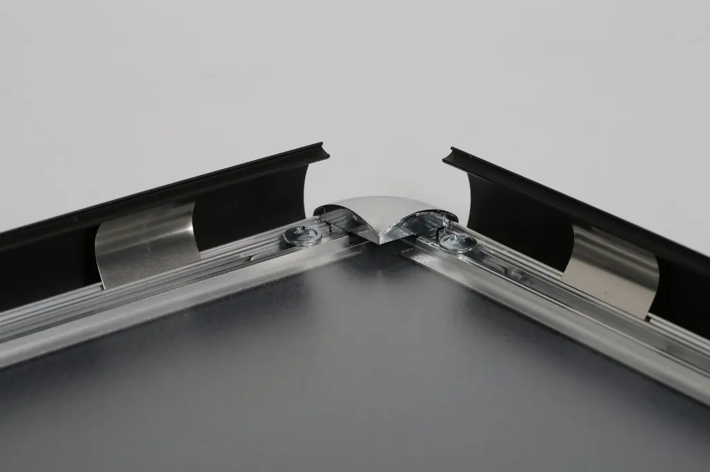 SNAP FRAME 25MM ROUND BLACK (19).webp