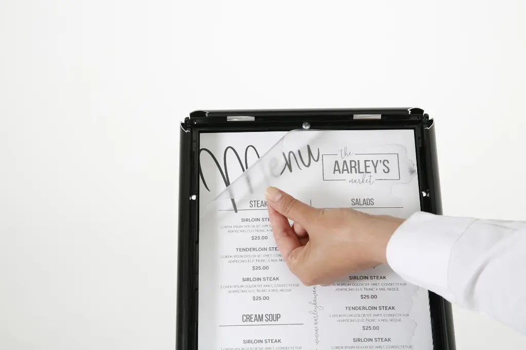 SIMPLISTIC CURVED MENUBOARD BLACK (43).webp