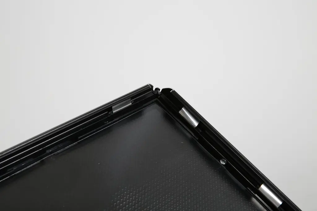 SIMPLISTIC CURVED MENUBOARD BLACK (56).webp