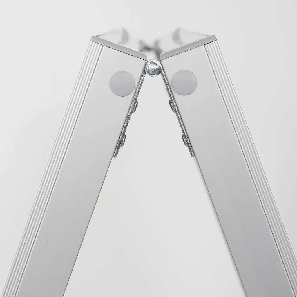 UABS0N0024 (14).webp