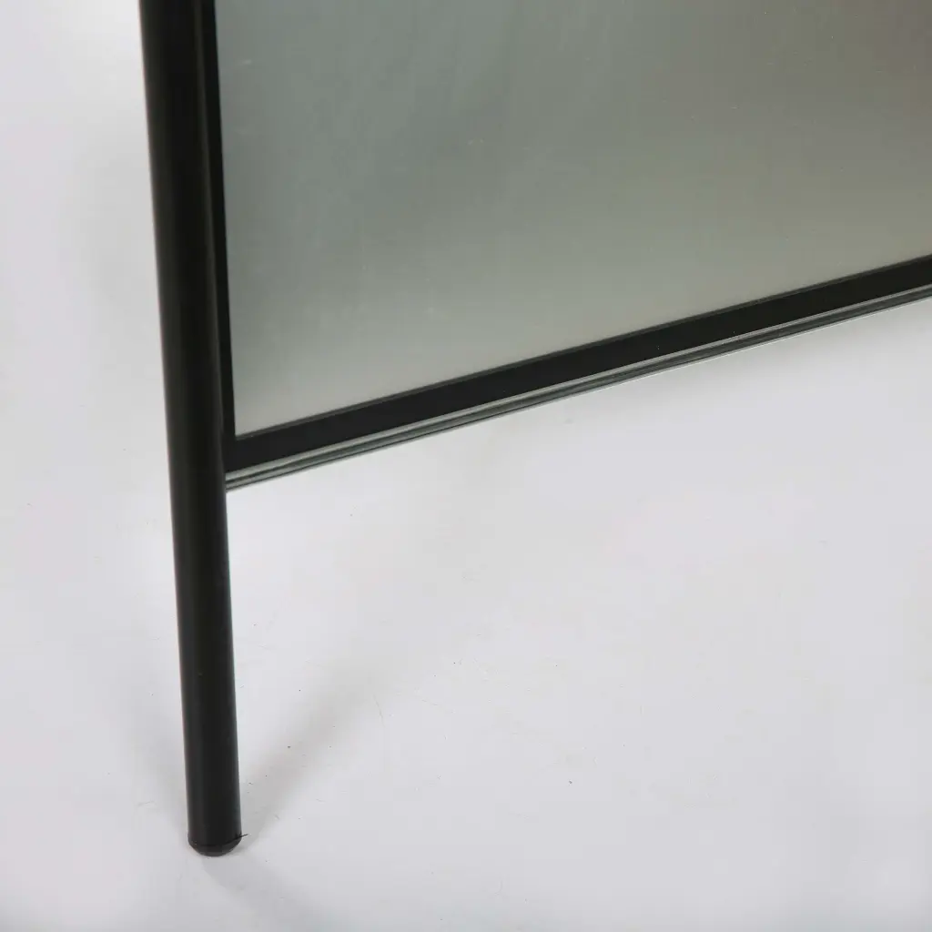 MAGNETIC IRON ABOARD (11).webp