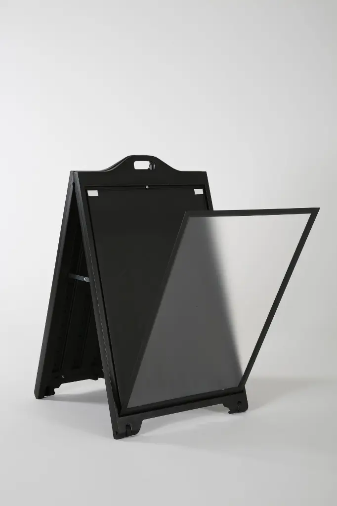 STREET SIGNPRO BLACK WITH LENS (48).webp
